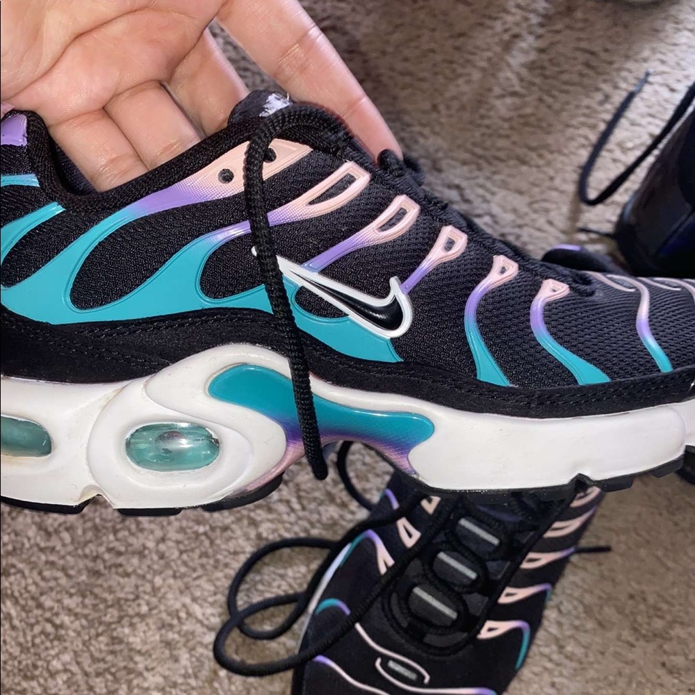 Airmax size 4
